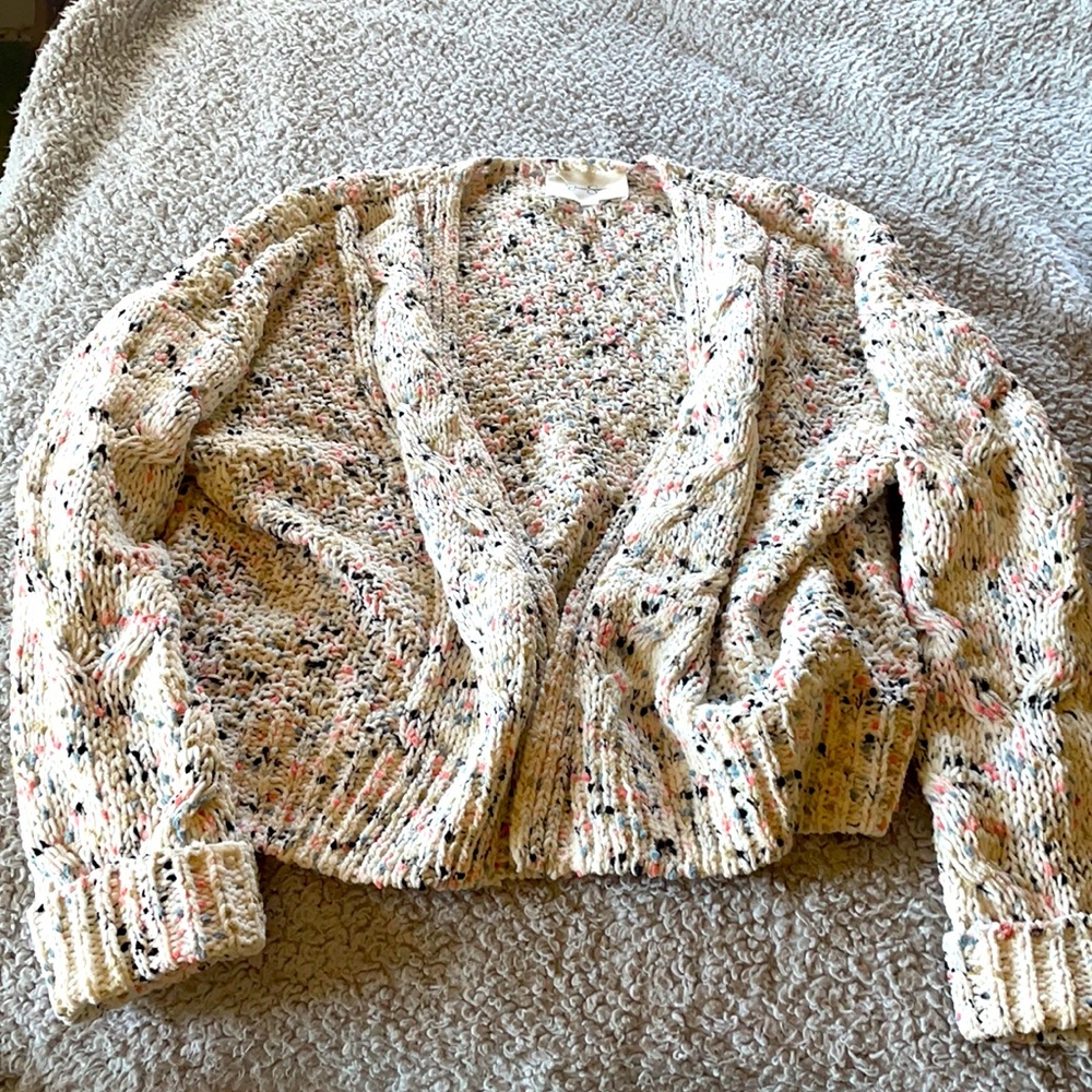 Jessica Simpson, Cropped Cardigan